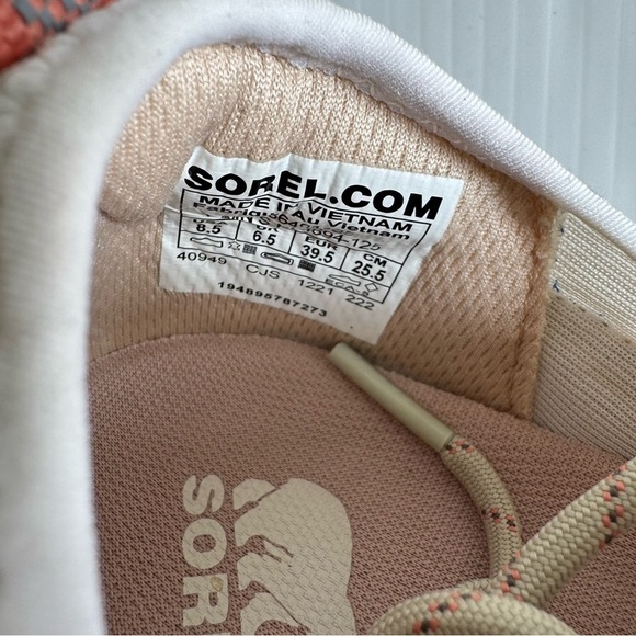 Sorel kinetic impact lace Women's White and Tan Sneakers - Picture 7 of 14